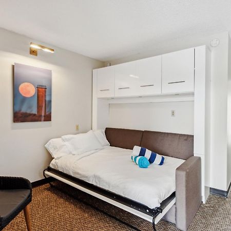 Cape Suites Room 8 - Free Parking! Hotel Room เรอโฮโบธบีช ภายนอก รูปภาพ