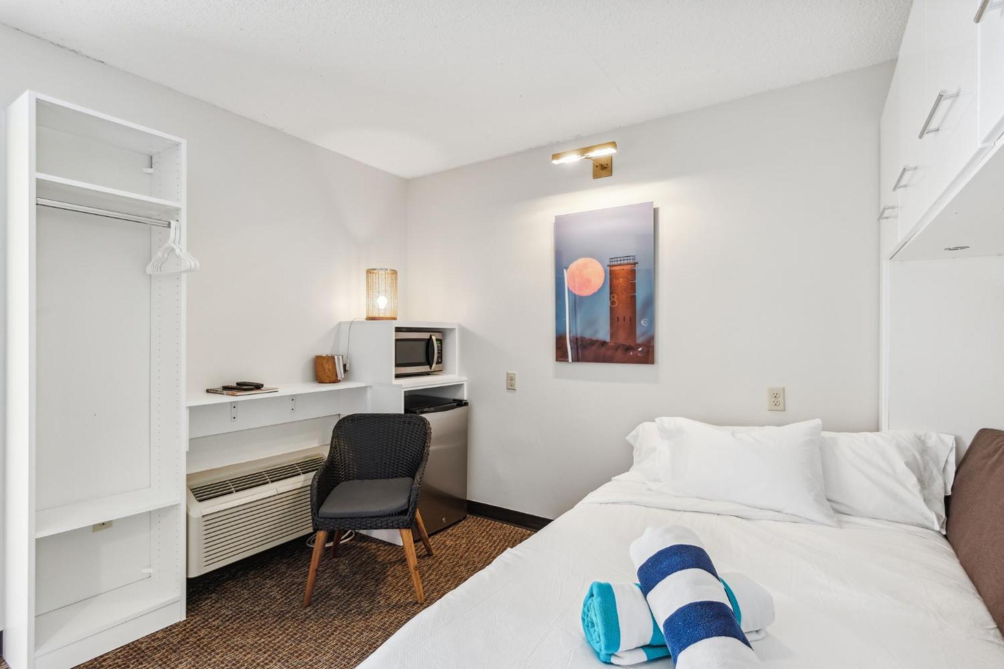 Cape Suites Room 8 - Free Parking! Hotel Room เรอโฮโบธบีช ภายนอก รูปภาพ